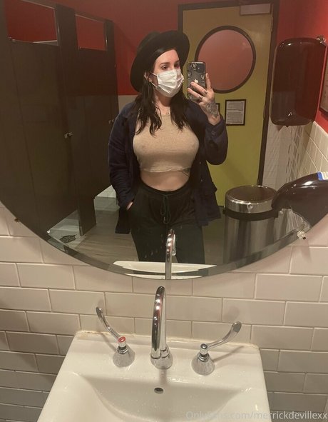 merrickdevillexx トップモデル 写真