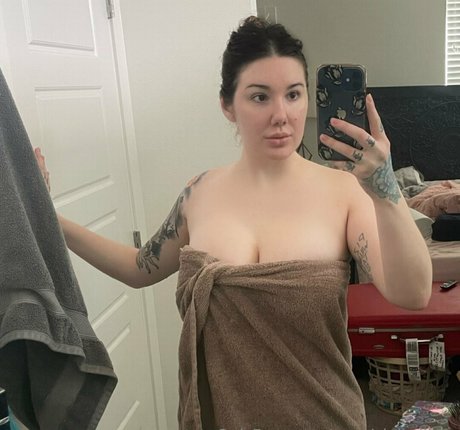 merrickdevillexx トップ女優 画像