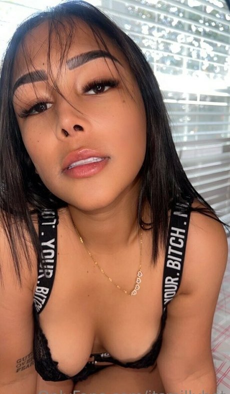 アマチュア熟女オンリーファンズ 裸 写真