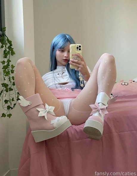 Caties xxxポルノスター 写真