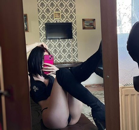 bunny mee ポルノモデル ギャラリー