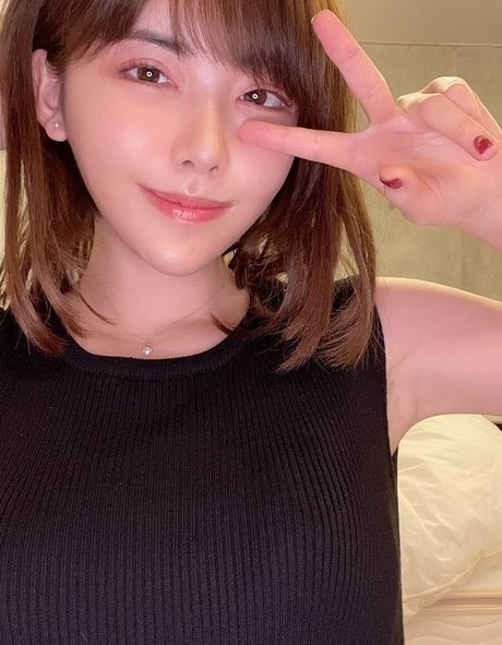 Eimi Fukada ポルノスター xxx 画像