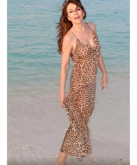 Elizabeth Hurley エロティックなスター 写真
