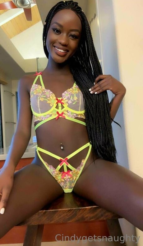 cindygetsnaughty アートスター 写真