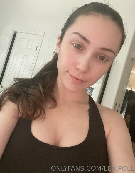 asmr POV オンリーファンズ ホット裸 写真