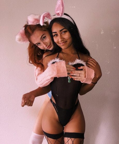 danielleboker 完璧な女優 画像