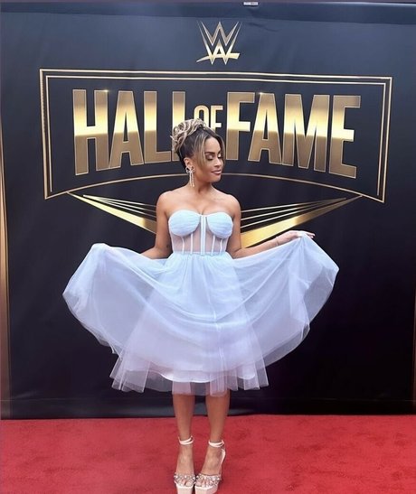Kayla Braxton ホットモデル 写真