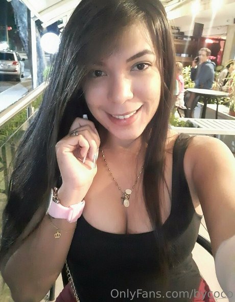 bycoco ポルノ女優 写真