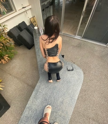 alexjanai かわいいモデル 写真