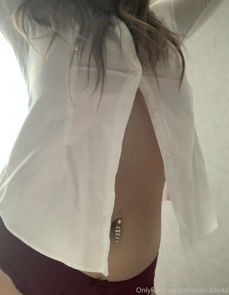 missdoubledd ヌードスター 写真