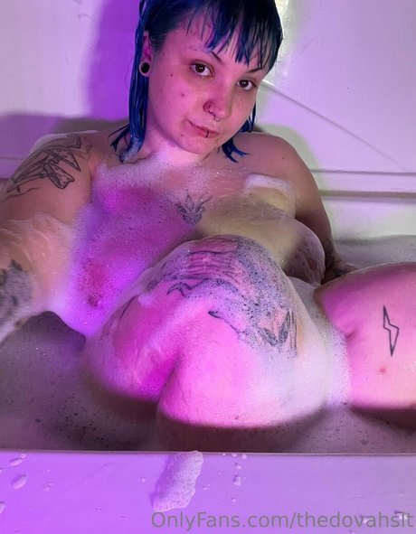 クーガー熟女オンリーファンズ ホット 写真