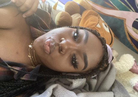 artbyash HDモデル 写真