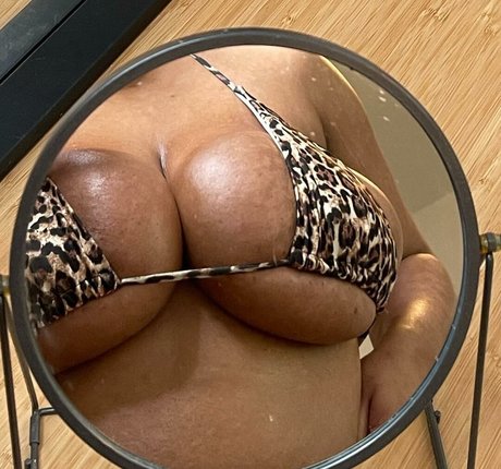 Gabrielle Logan スターセックス 写真