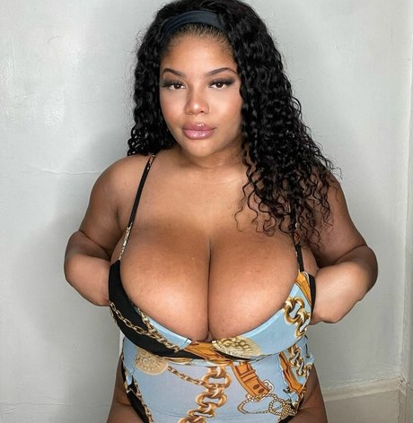 Gabrielle Logan トップポルノスター 写真