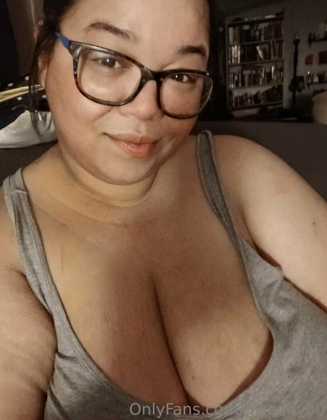 gwen4you ポルノ女優 写真