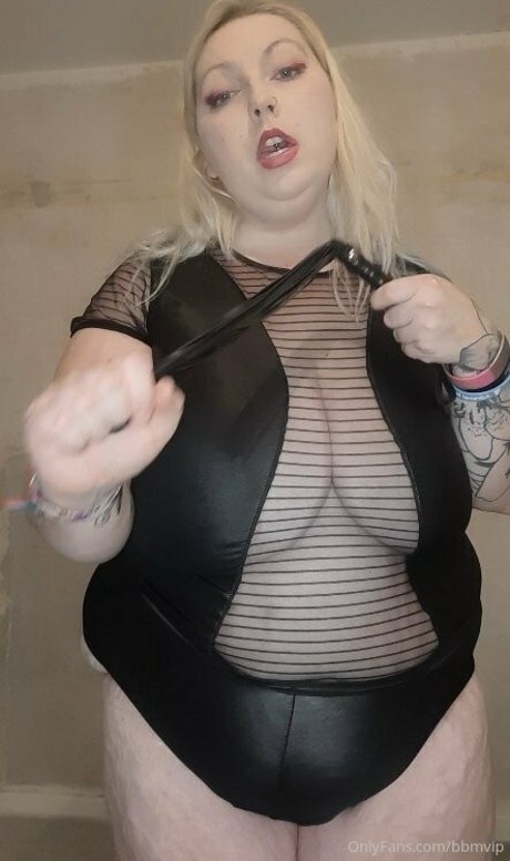 巨乳ディープスロートオンリーファンズ ポルノグラフィック 写真