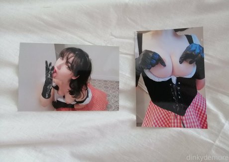毛深い茂みオンリーファンズ 裸 写真