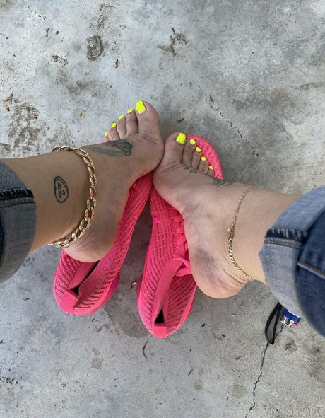 servingfet ホットモデル 写真