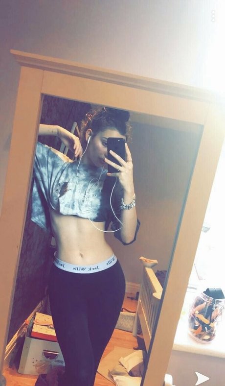 クソなオンリーファンズ ポルノ 写真