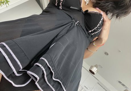 kwenbby 美しいモデル ギャラリー