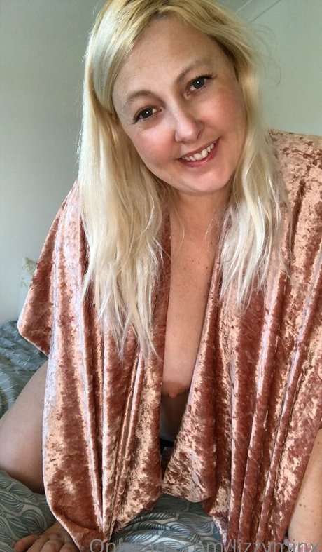 lizzyminx ヌードモデル 写真