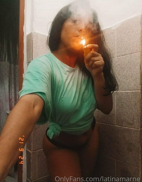 カップルのオンリーファンズ パーフェクト 写真