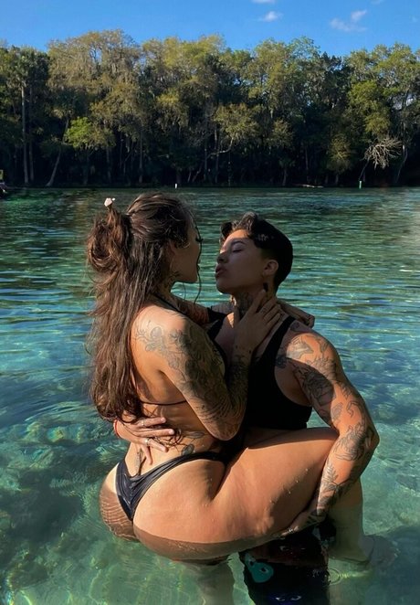 Mamacito 独占女優 写真