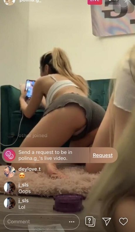 jellycaaakes top profile image