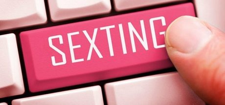 巨乳の熟女オンリーファンズ 無料セクシー ギャラリー