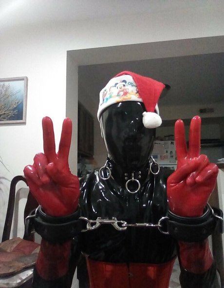 sir latexman セックスモデル 写真
