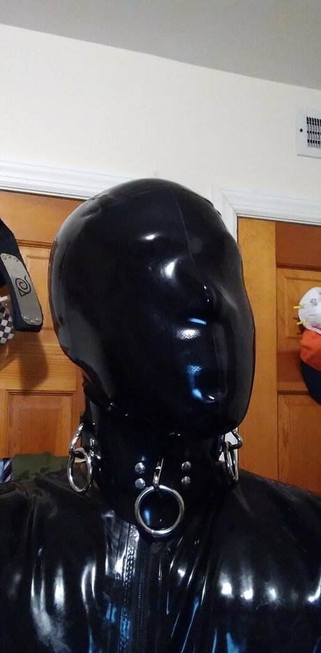 sir latexman アート女優 写真