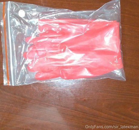 sir latexman 完璧なポルノスター ギャラリー