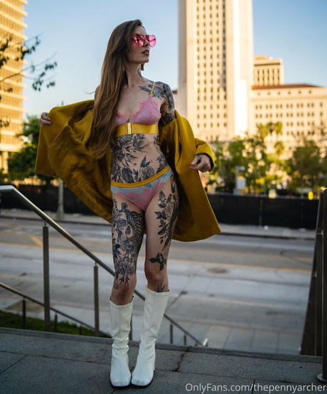 thepennyarcher ホットなポルノスター 写真