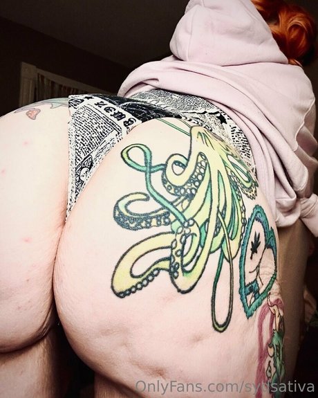 毛深い膣オンリーファンズ 無料セクシー 画像