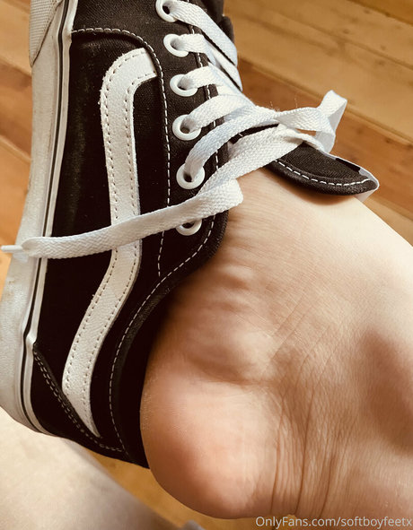 softboyfeetx 高品質女優 写真