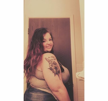 ahitsnatalie セクシーモデル 画像