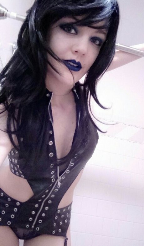 BBWオンリーファン 裸 ギャラリー