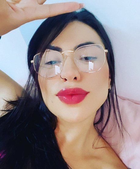 Pamela Libras 無料モデル 写真