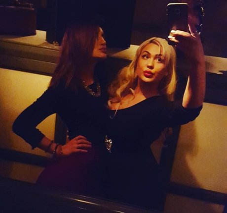 フェラチオ 射精 オンリーファンズ 美しいxxx 写真