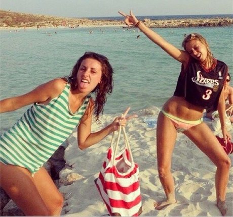 Sacha Parkinson ヌードのポルノスター 画像