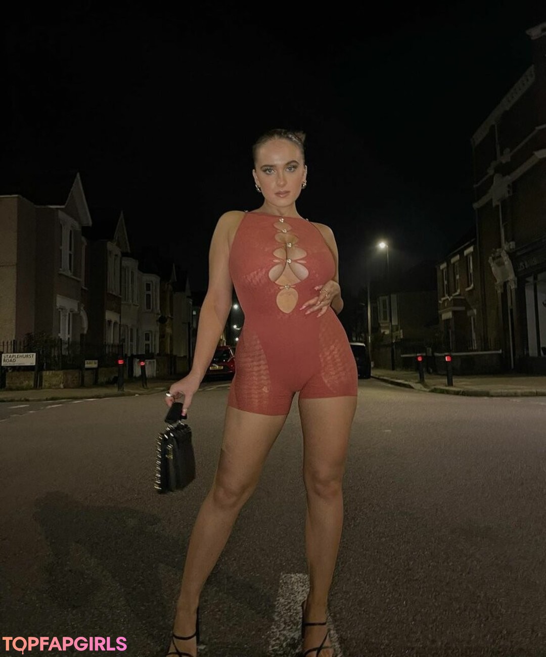 Laura Svensson 完璧なスター 写真