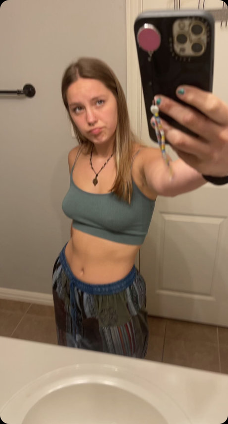 エボニーアナルオンリーファンズ 無料裸 画像