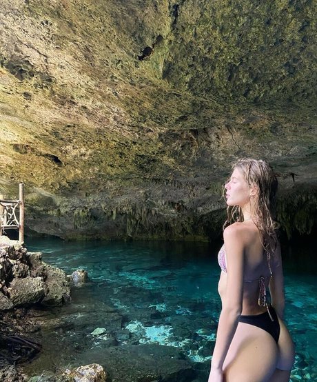 asmr 足 オンリーファンズ 素敵 アーカイブ