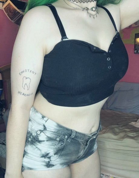 pixxxiebelle 無料モデル 画像