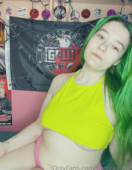 pixxxiebelle セクシーモデル ギャラリー