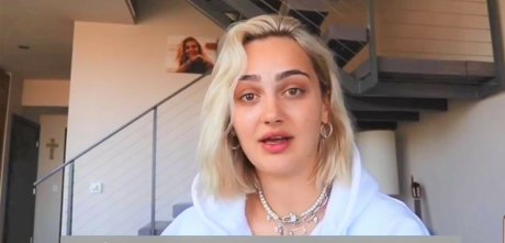 Thelovelyangel アートスター 写真