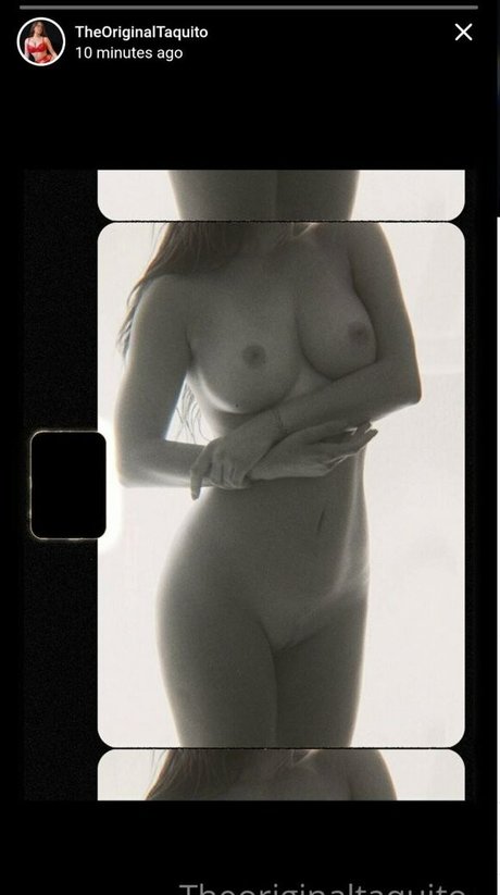 主観視点のアジア人オンリーファンズ ポルノ 写真