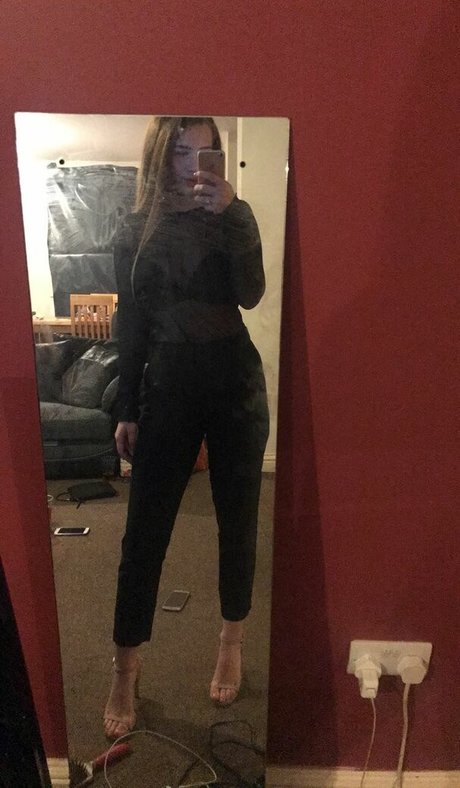 Chloe Carter セックスモデル ギャラリー