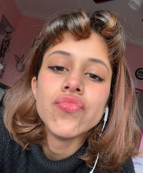 クリーミーなオンリーファンズ ホットセックス 画像