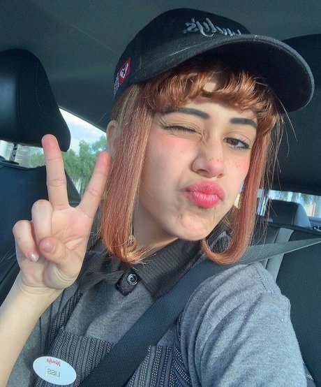 Littlebunnygirl セクシー女優 写真